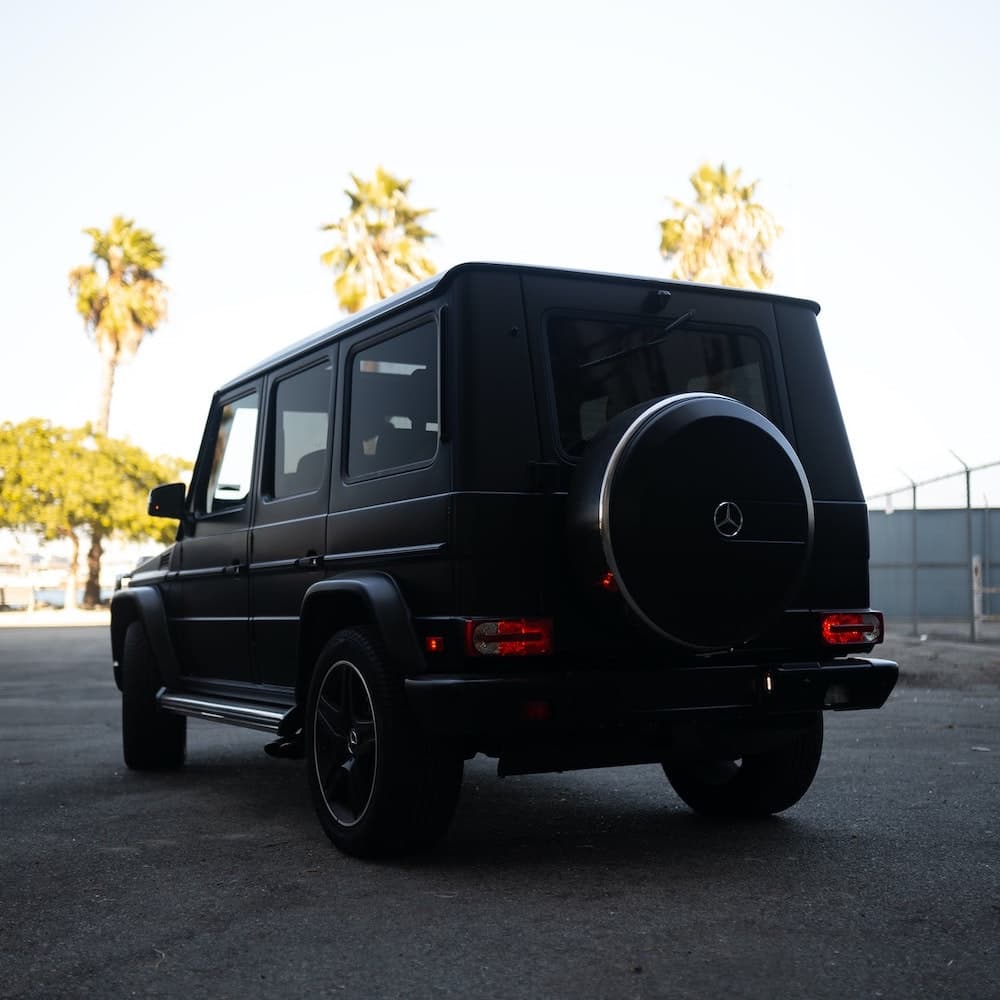 LUXURY CARS